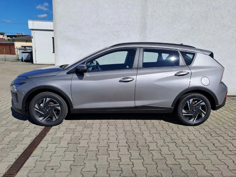hyundai bayon 1,2i 62kw play