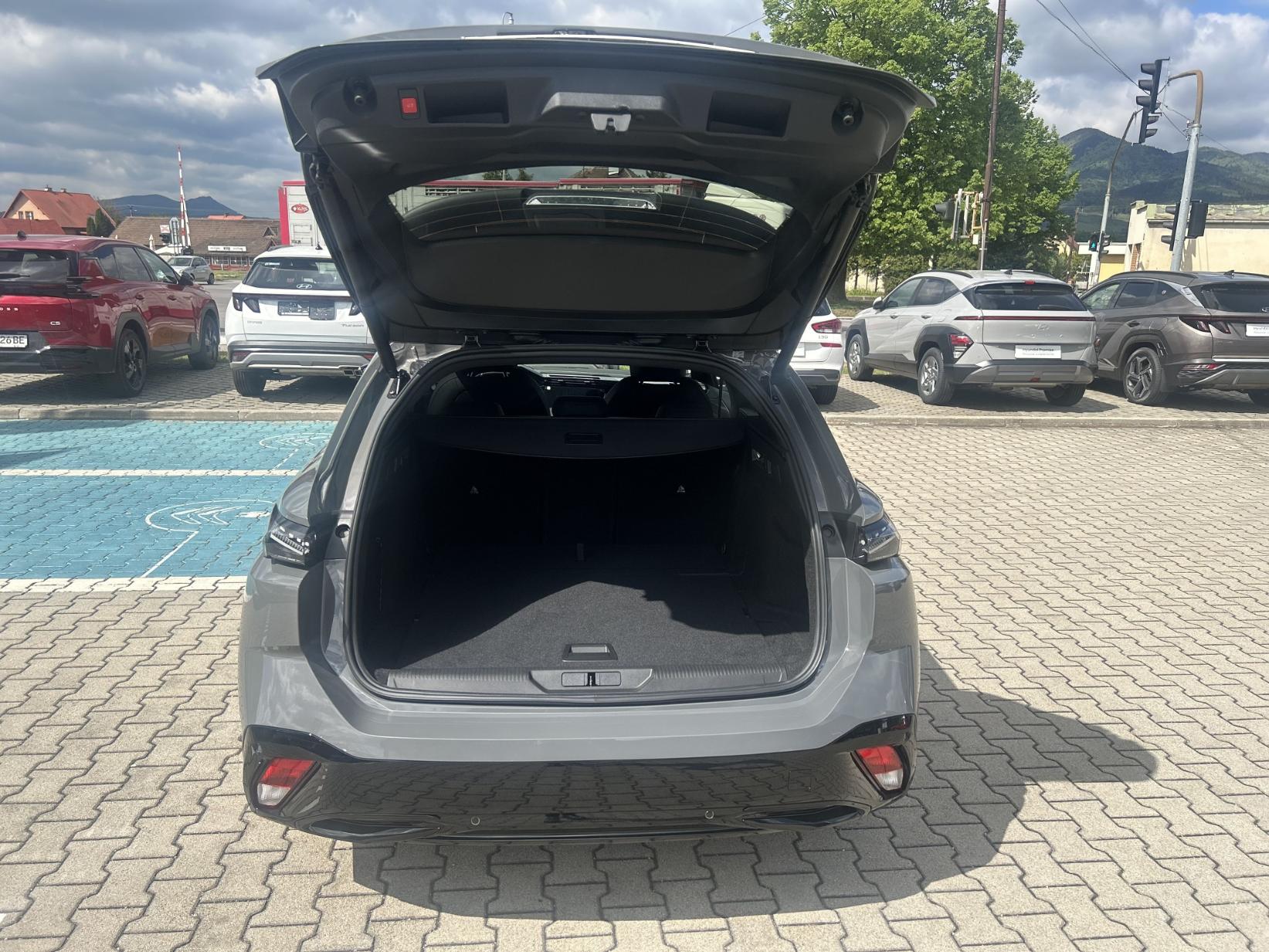 new 308 sw gt hybrid 145k e dcs6 (mhev)