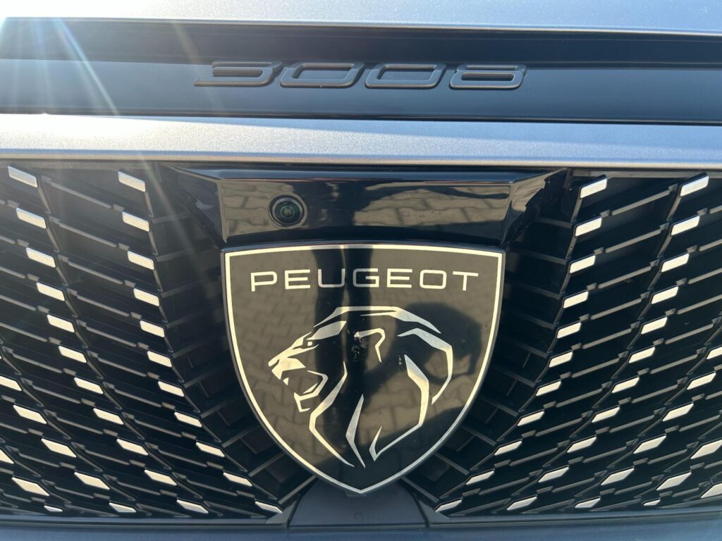Peugeot 3008 NEW ALLURE Hybrid 145k e-DCS6 (MHEV)