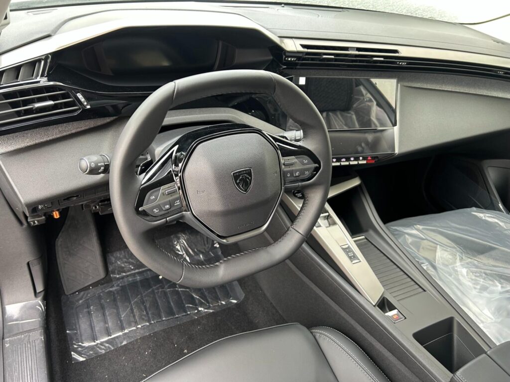 Peugeot NEW 308 SW ALLURE Hybrid 145k e-DCS6 (MHEV)