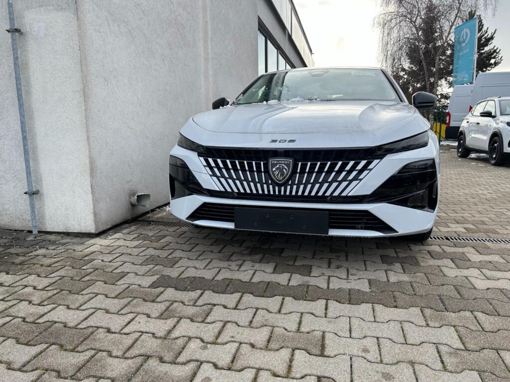 Peugeot NEW 308 SW ALLURE Hybrid 145k e-DCS6 (MHEV)
