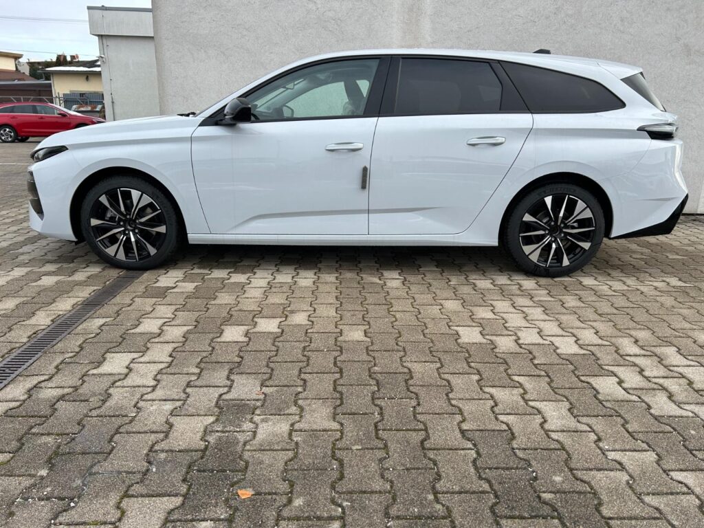 Peugeot NEW 308 SW ALLURE Hybrid 145k e-DCS6 (MHEV)