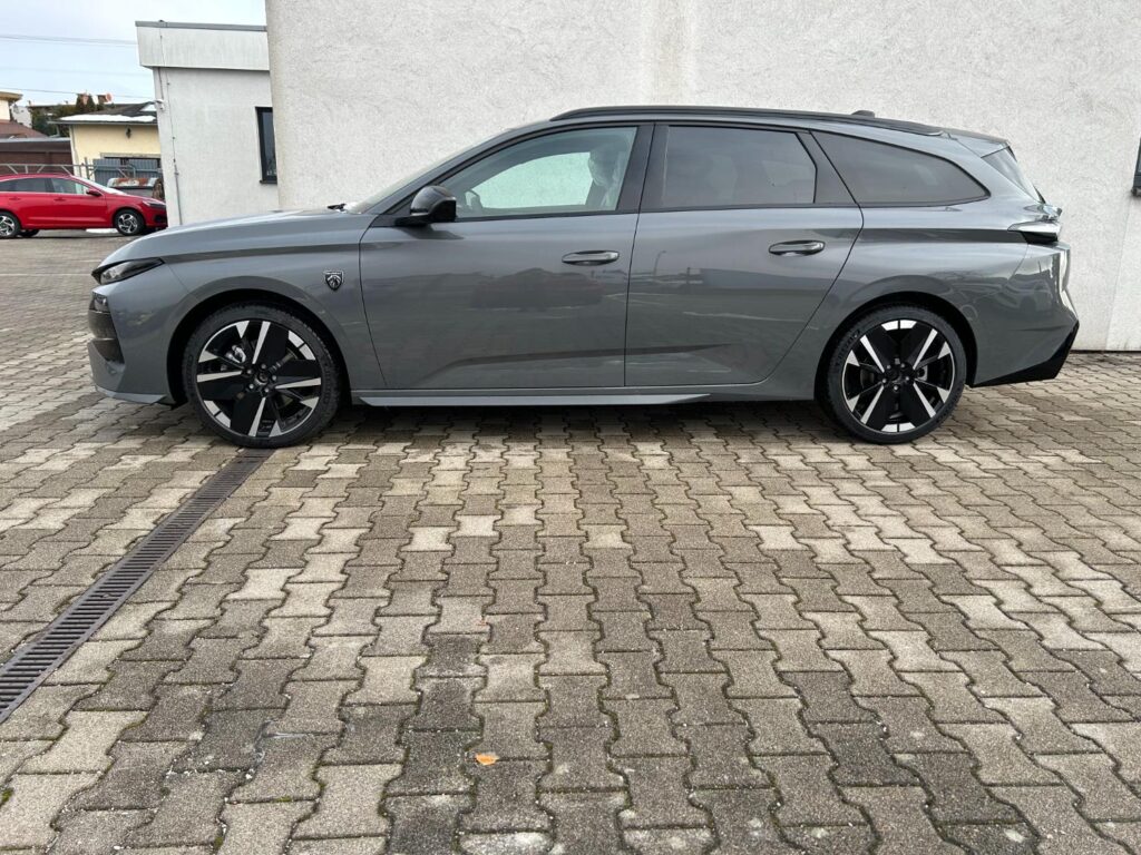 Peugeot NEW 308 SW GT Hybrid 145k e-DCS6 (MHEV)