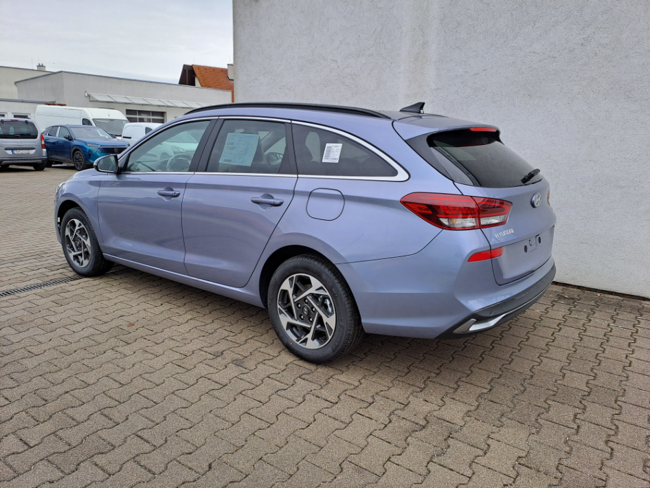 Hyundai i30kombi FL2 1,5T-GDi mHEV 103kW/140k 6MT FAMILY