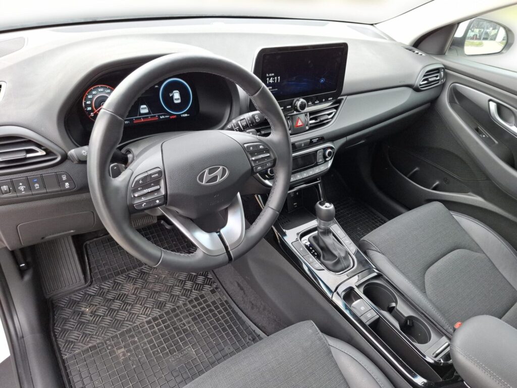 Hyundai i30WGN FL2 1,5T-GDi mHEV 103kW/140k 7DCT STYLE