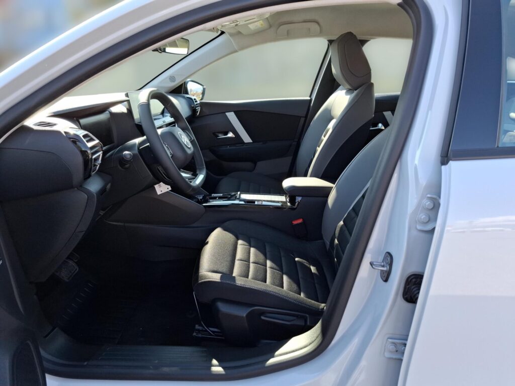 Citroën C4 PLUS Hybrid (MHEV) 145 ë-DCT6