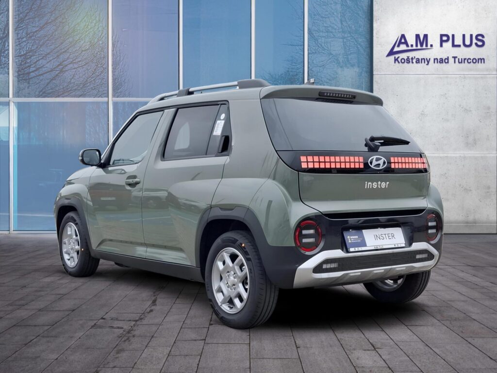 Hyundai INSTER 49kWh 84kW/115k FAMILY