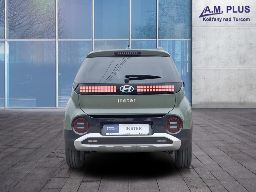 Hyundai INSTER 49kWh 84kW/115k FAMILY