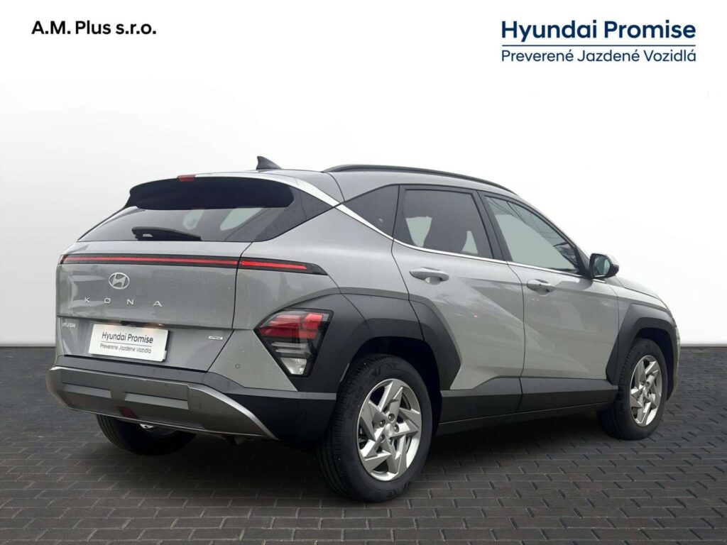 Hyundai KONA 1,6T-GDi 145,6kW/198k 7DCT 4×4 FAMILY