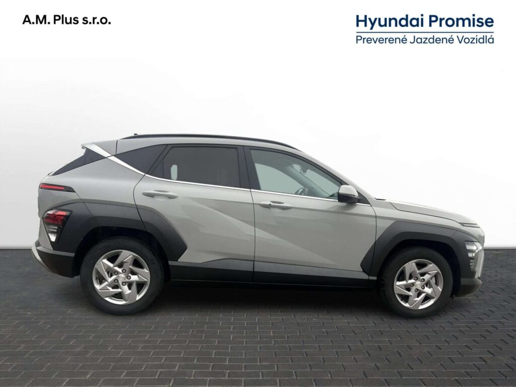 Hyundai KONA 1,6T-GDi 145,6kW/198k 7DCT 4×4 FAMILY