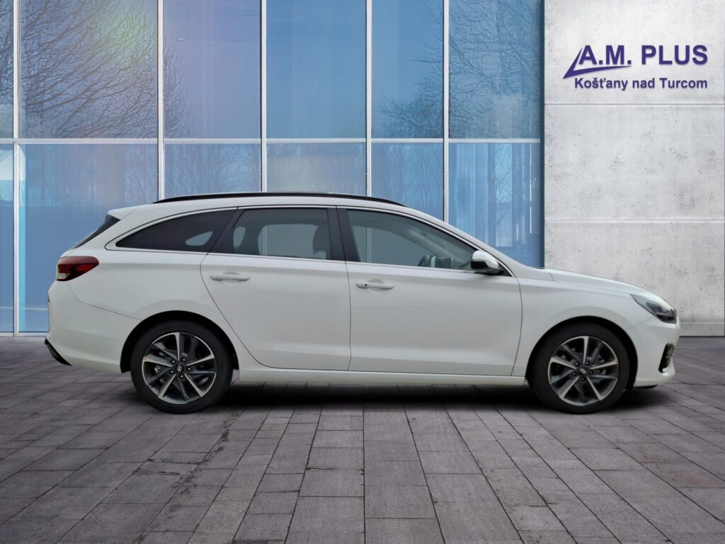 Hyundai i30WGN FL2 1,5T-GDi mHEV 103kW/140k 7DCT STYLE