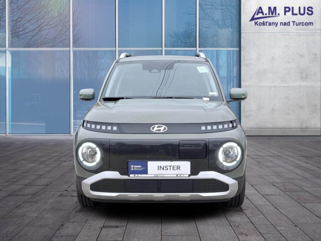 Hyundai INSTER 49kWh 84kW/115k FAMILY