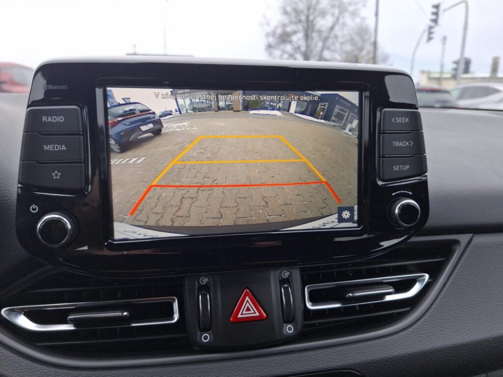 Hyundai i30 CW 1.5 T-GDi mHEV 6iMT Play