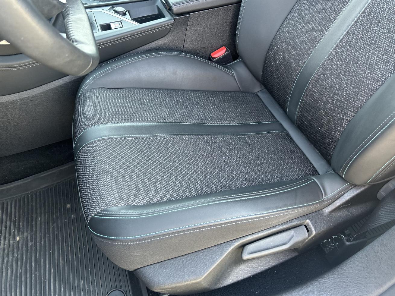 peugeot 308 allure pack puretech 130k bvm6 + predlžená záruka
