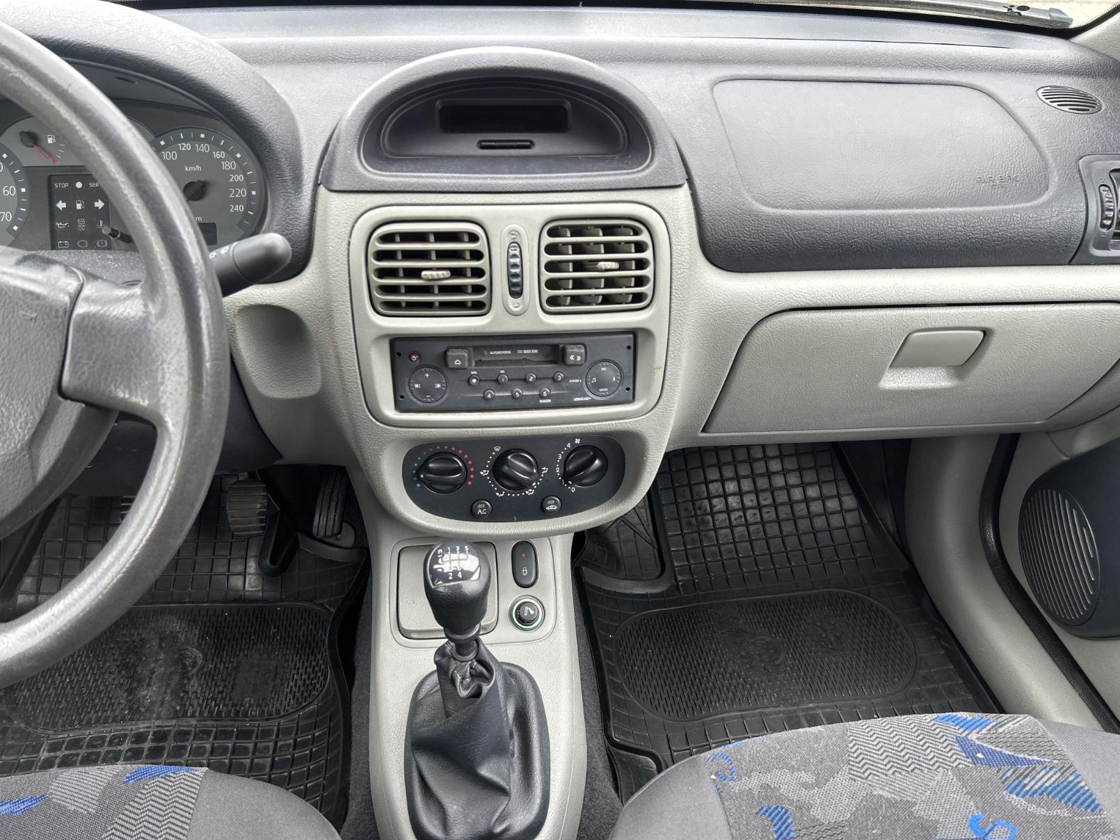 renault thalia 1.4 55kw m5
