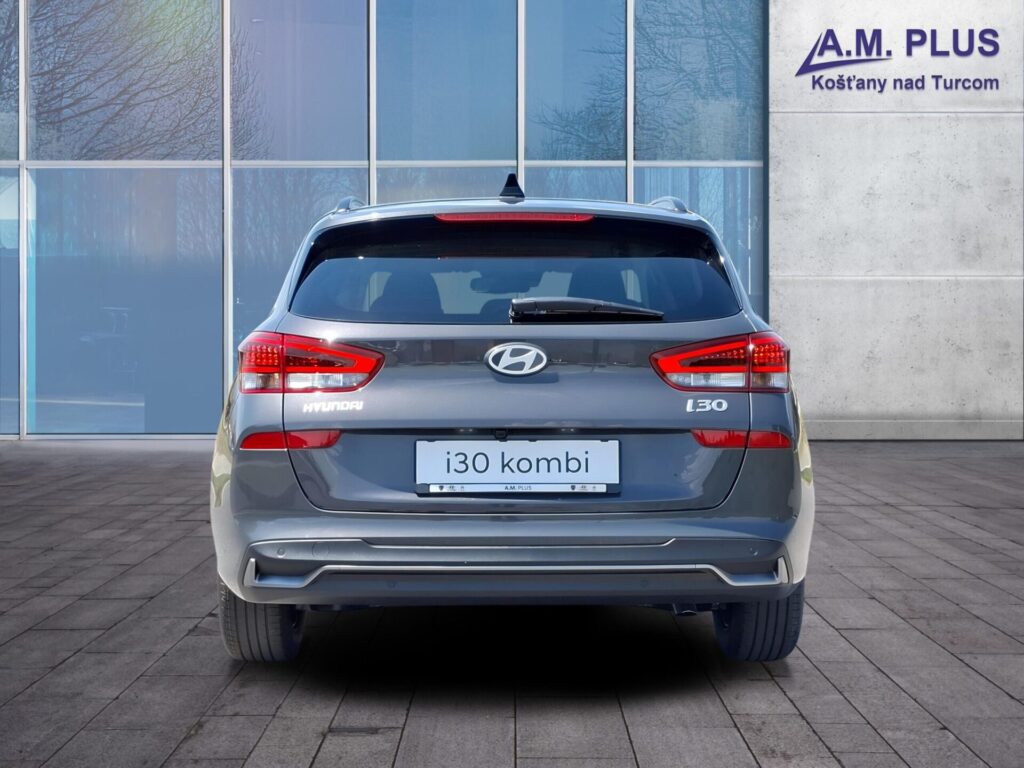 Hyundai i30kombi FL2 1,6T-GDi 110kW/150k 7DCT FAMILY