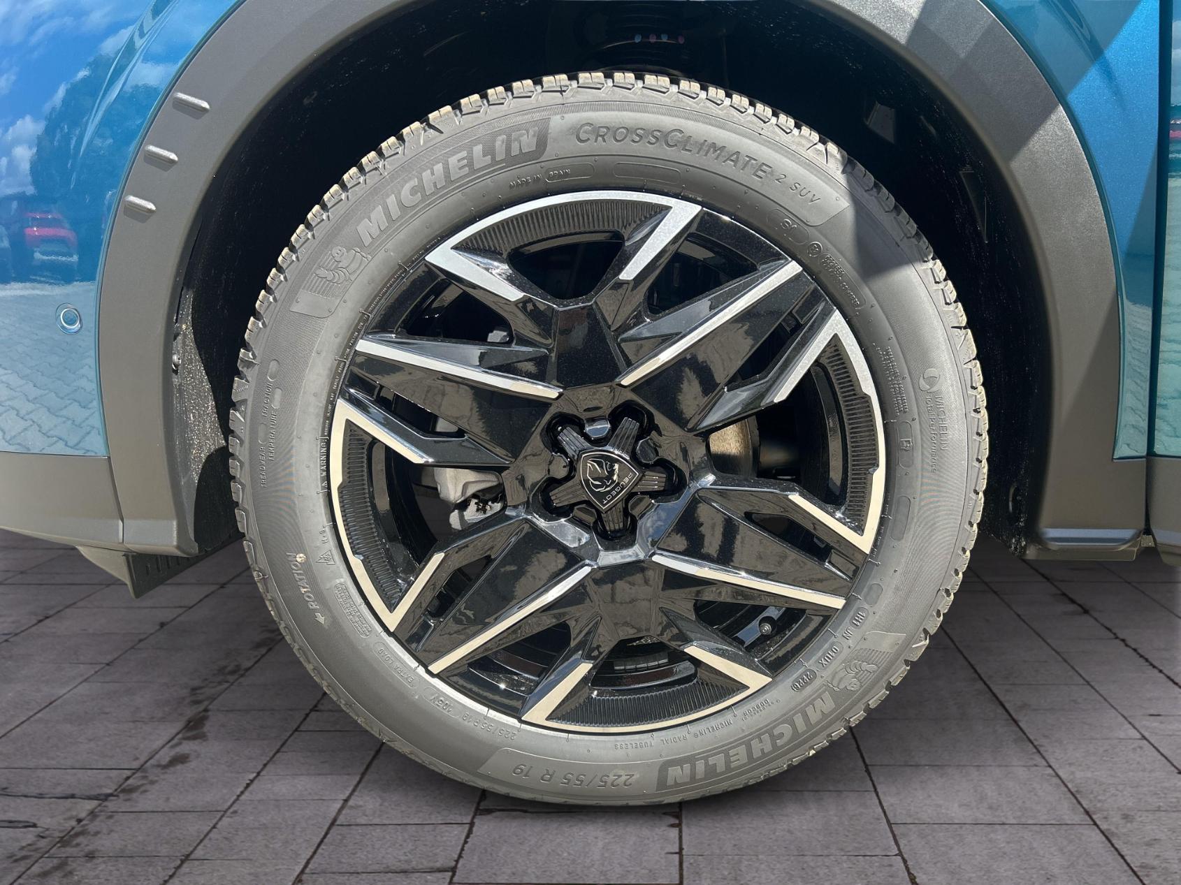 peugeot 3008 new allure hybrid 145k e dcs6 (mhev)