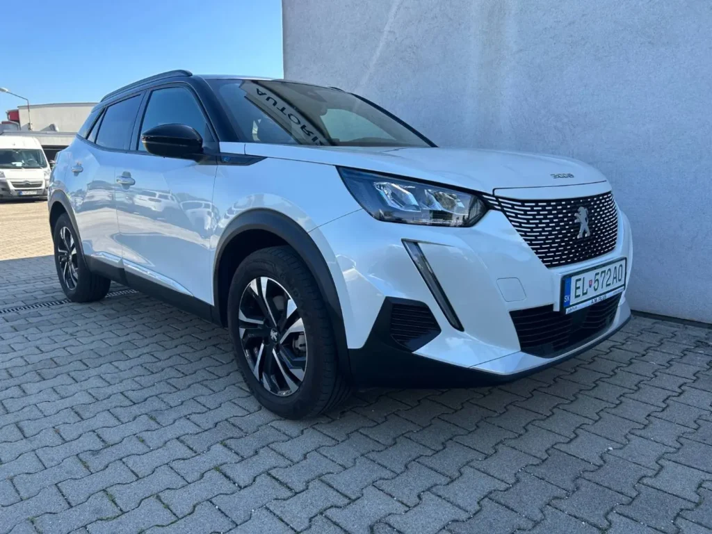 Peugeot 2008 ALLURE Pack Electric 136k 50 kWh