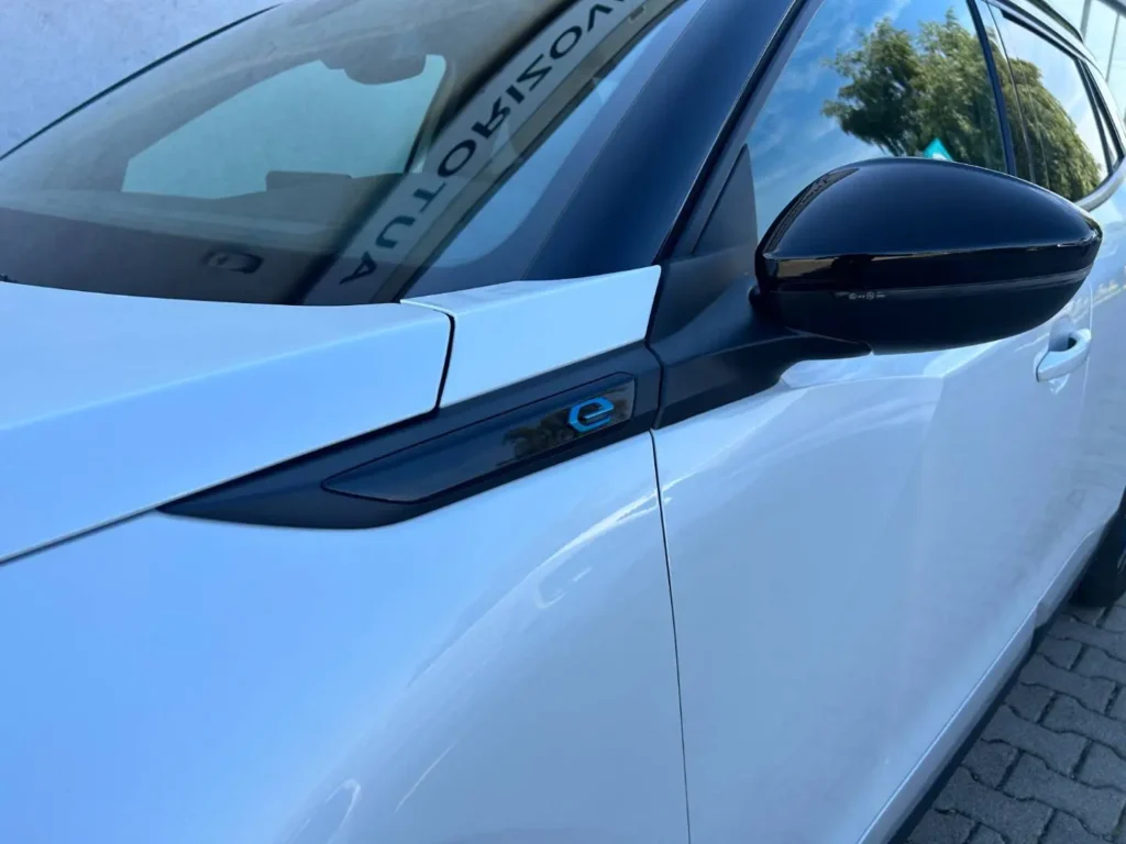 Peugeot 2008 ALLURE Pack Electric 136k 50 kWh