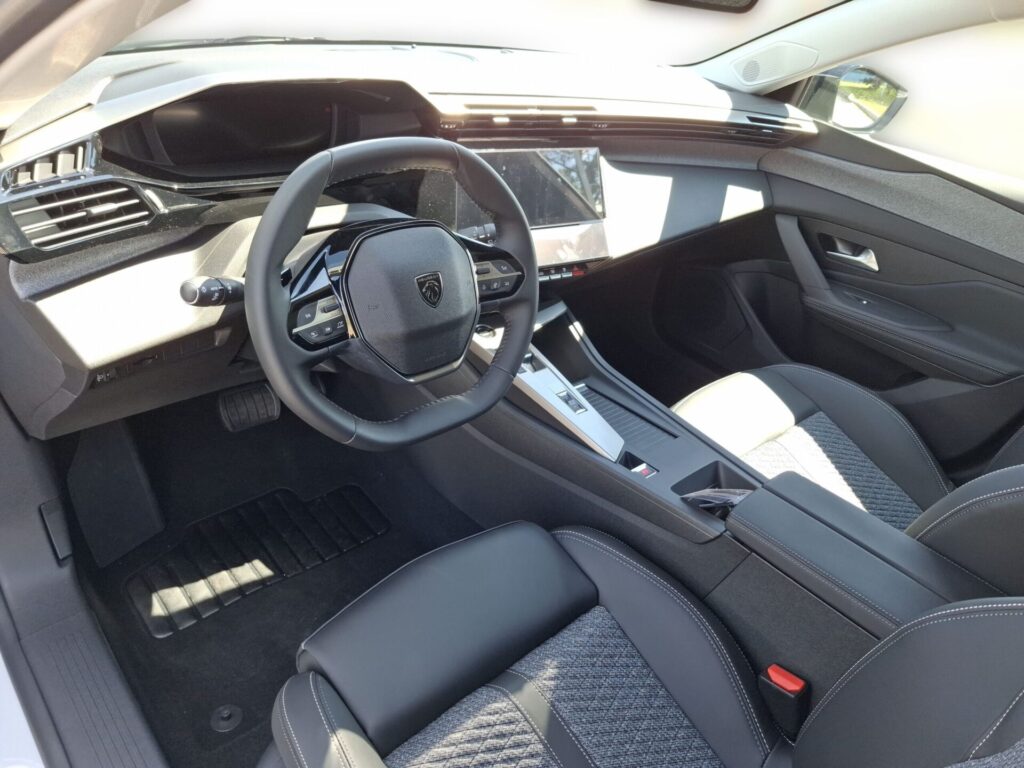 Peugeot NEW 308 SW ALLURE Hybrid 145k e-DCS6 (MHEV)