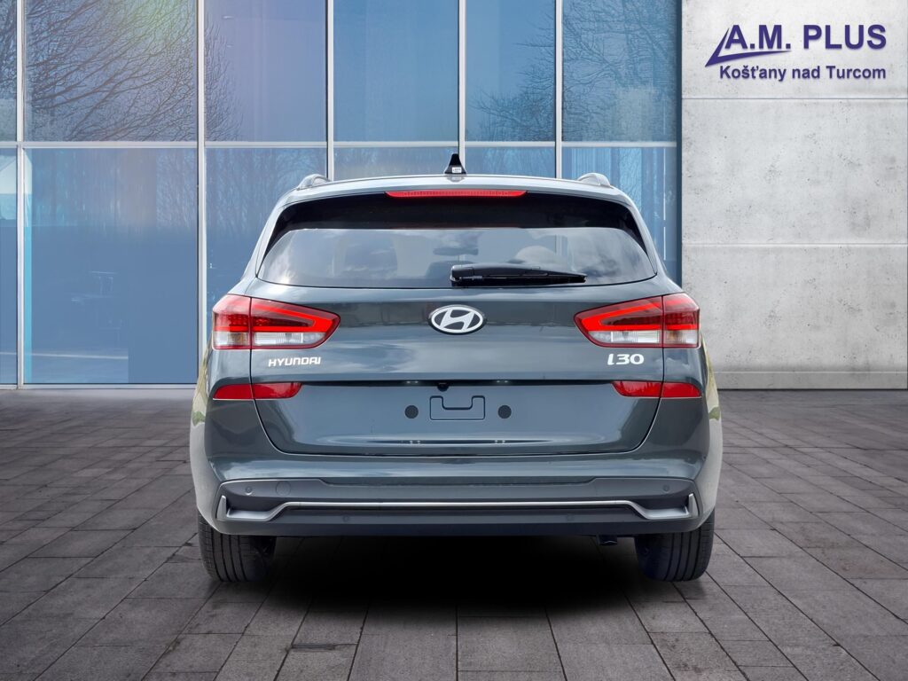 Hyundai i30kombi FL2 1,6T-GDi 110kW/150k 7DCT FAMILY