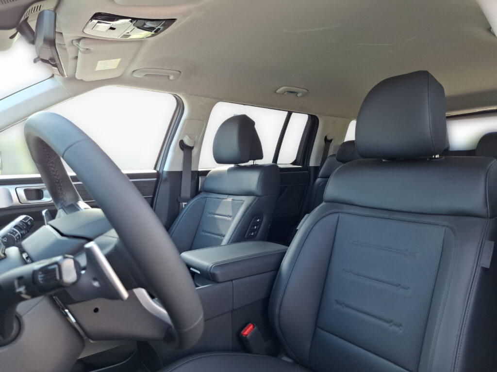 Hyundai SANTA FE 7S 1,6T-GDi HEV 176kW/239k 6AT PREMIUM MY26